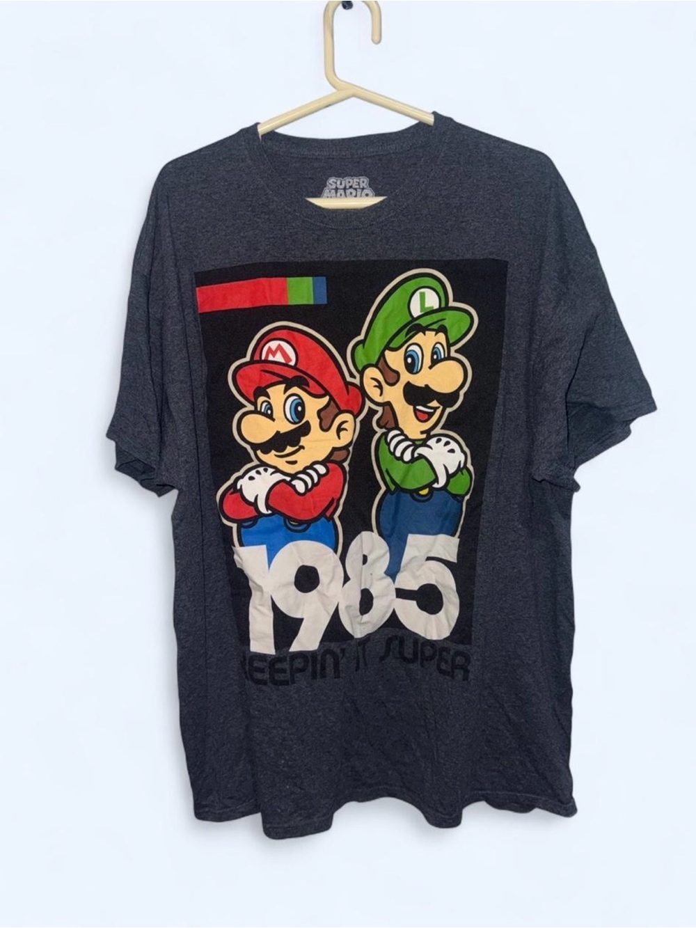 Nintendo Super Mario Charcoal Short Sleeve Tee - Red & Green Graphic